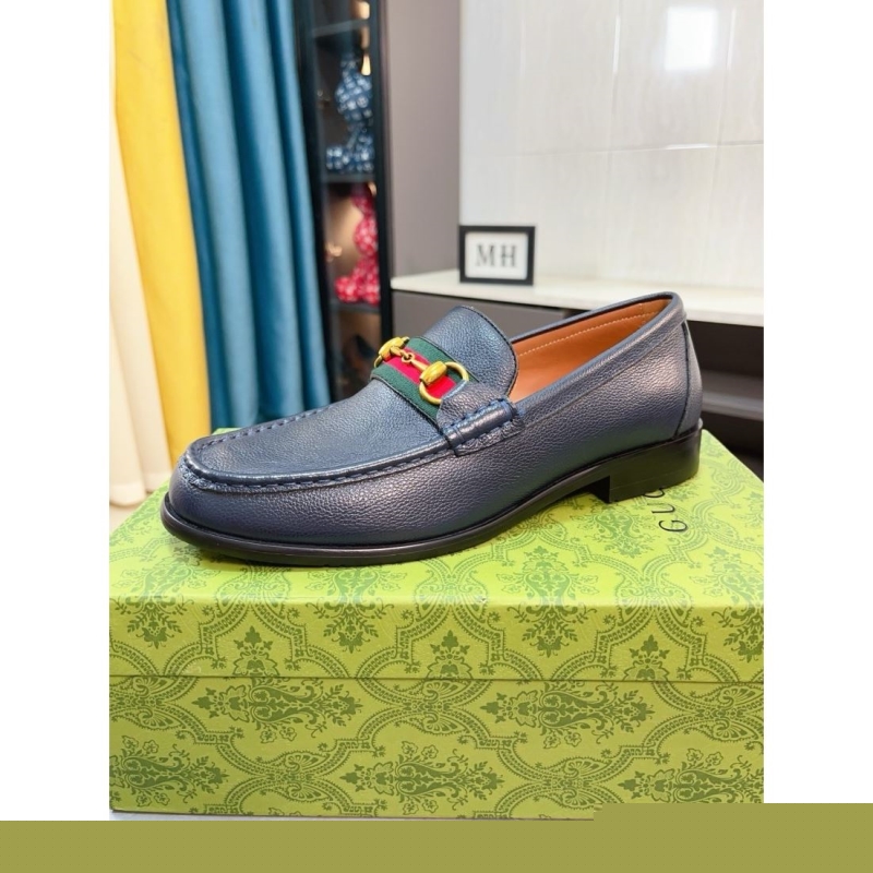 G*u*i leather shoes